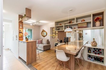 apartment em Rua Professor João Falarz, Orleans - Curitiba - PR