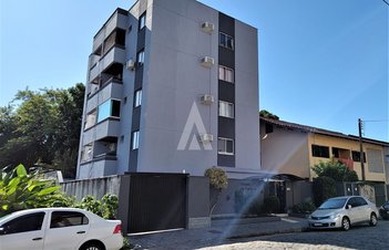 apartment em Rua Guaratuba, Saguaçu - Joinville - SC