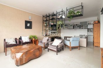 house em Rua Teixeira de Carvalho, Medianeira - Porto Alegre - RS