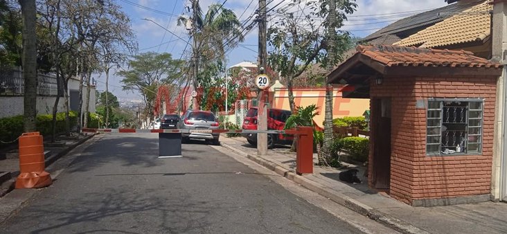 Cômodo Condomínio