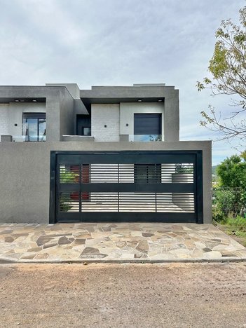 house em Rua Dinamarca, Rincão - Novo Hamburgo - RS