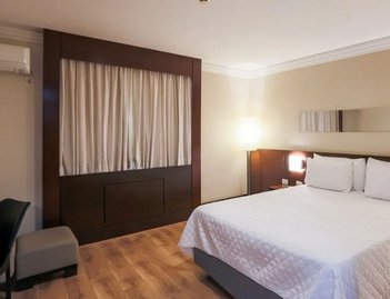 apartment em Rua Vieira de Morais, Campo Belo - São Paulo - SP