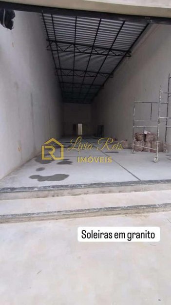 industrial em Rua Santa Catarina, Cidade Praiana - Rio das Ostras - RJ