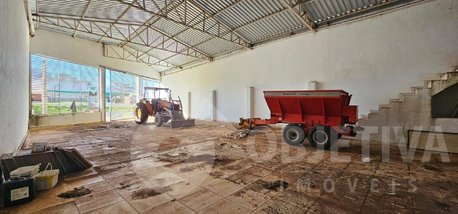 industrial em Avenida Monsenhor Eduardo, Bom Jesus - Uberlândia - MG