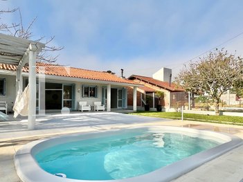 house em Avenida Juriti, Xangri-Lá - Xangri-Lá - RS