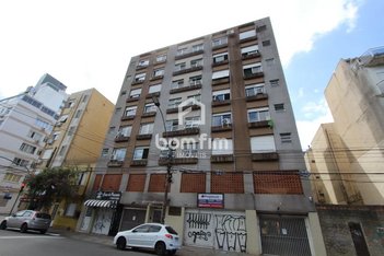 apartment em Rua Washington Luiz, Centro Histórico - Porto Alegre - RS