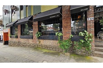 commercial_building em Avenida Brasil, Santa Efigênia - Belo Horizonte - MG