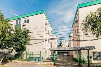 apartment em Rua Umbú, Passo da Areia - Porto Alegre - RS