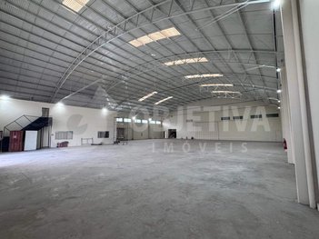 industrial em Avenida João Leão, Custódio Pereira - Uberlândia - MG