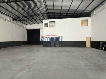 industrial em Rodovia Geraldo Scavone, Jardim Califórnia - Jacareí - SP