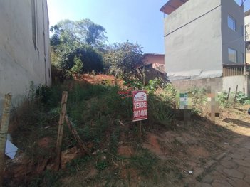 land_lot em Rua José Otaviano Vieira Mosqueira, Guarapiranga - Ponte Nova - MG