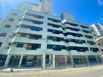 apartment em Rua 300, Meia Praia - Itapema - SC