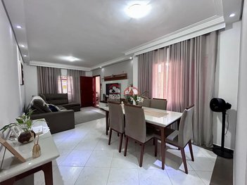 house em Rua Epiphanio Costa Filho, Residencial Jardim Aurora - Pindamonhangaba - SP