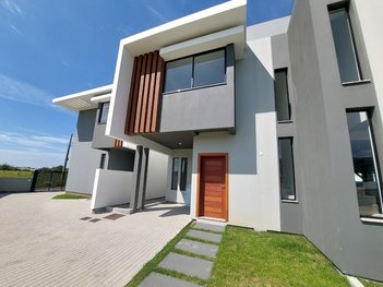 house em Rua Canela Amarela, Ribeirão da Ilha - Florianópolis - SC