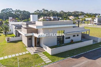 house em Red Park, São João do Rio Vermelho - Florianópolis - SC