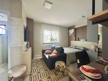 apartment em Rua Lourenço Pinto, Centro - Curitiba - PR