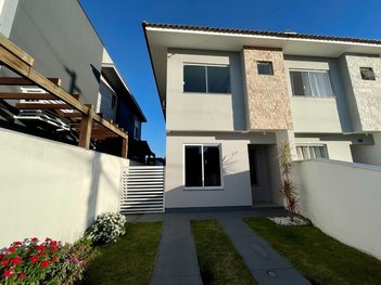 house em Avenida Das Constelações, São João do Rio Vermelho - Florianópolis - SC