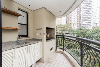 apartment em Rua Itajara, Vila Andrade - São Paulo - SP