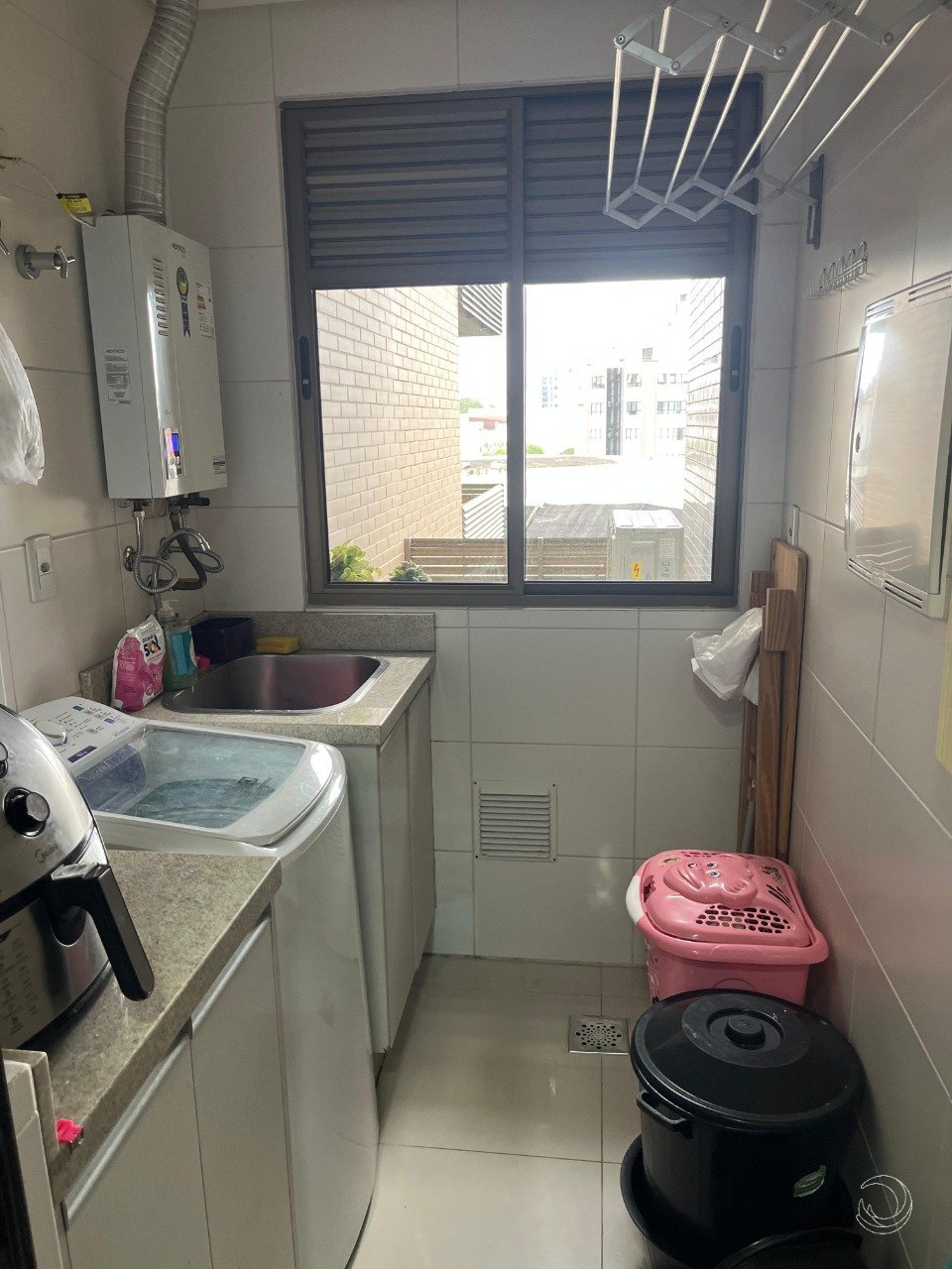 ALLURE COZINHA E ÁREA DE SERVIÇO