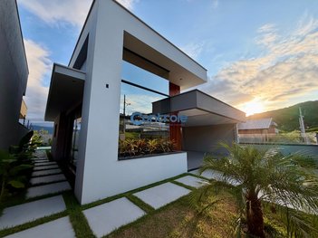 house em Rua Maria Martinho da Silva, São Sebastião - Palhoça - SC