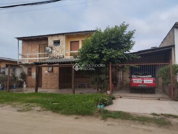 house em Rua Luiz Tagliassuchi, Ponta Grossa - Porto Alegre - RS