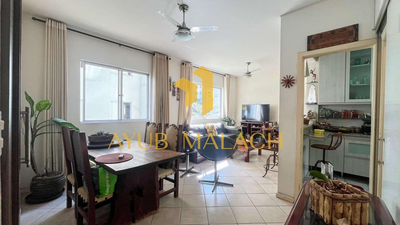 Apartamento com 4 quartos — Santo Antônio, Belo Horizonte