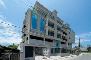 apartment em Rua Ipê Branco, Mariscal - Bombinhas - SC