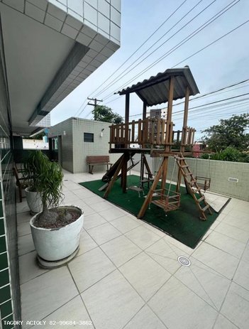 apartment em Avenida Comendador Gustavo Paiva, Mangabeiras - Maceió - AL