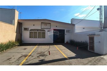 house em Avenida Doutor Plínio de Castro Prado, Jardim Palma Travassos - Ribeirão Preto - SP