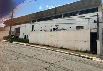 industrial em Rua Maceió, Boa Vista - Londrina - PR