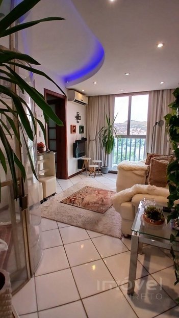 apartment em Rua Jataí, Cristal - Porto Alegre - RS