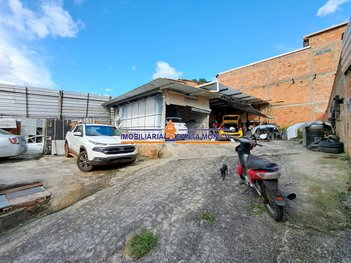 land_lot em Rua Engenheiro Teófilo Ribeiro, Piratininga (Venda Nova) - Belo Horizonte - MG