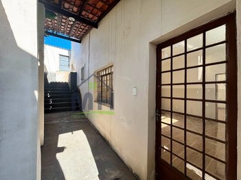 apartment em Rua Desembargador Alberto Luz, Centro - Lavras - MG