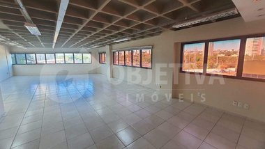 office em Avenida Rondon Pacheco, Tabajaras - Uberlândia - MG