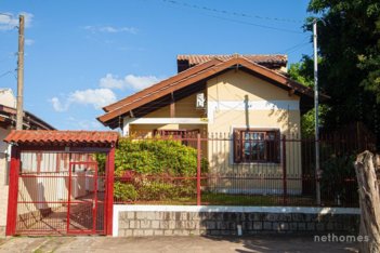 house em Rua Alcebíades Azeredo dos Santos, Fiuza - Viamão - RS
