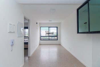 apartment em Rua Professor Freitas e Castro, Azenha - Porto Alegre - RS