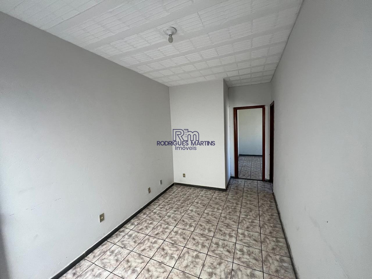 Casa com 1 quarto — Alto Caiçaras, Belo Horizonte