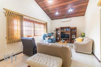 house em Eurico Lara, Medianeira - Porto Alegre - RS