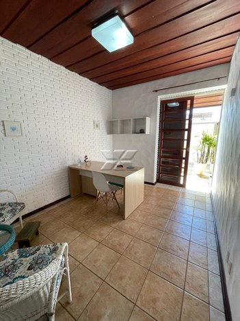 business em 09, Zona Central - Rio Claro - SP