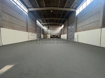 industrial em Avenida Leonil Crê Bortolosso, Quitaúna - Osasco - SP