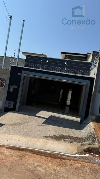house em Avenida Fiuco Ferreira, Residencial Canaã II - Rio Verde - GO