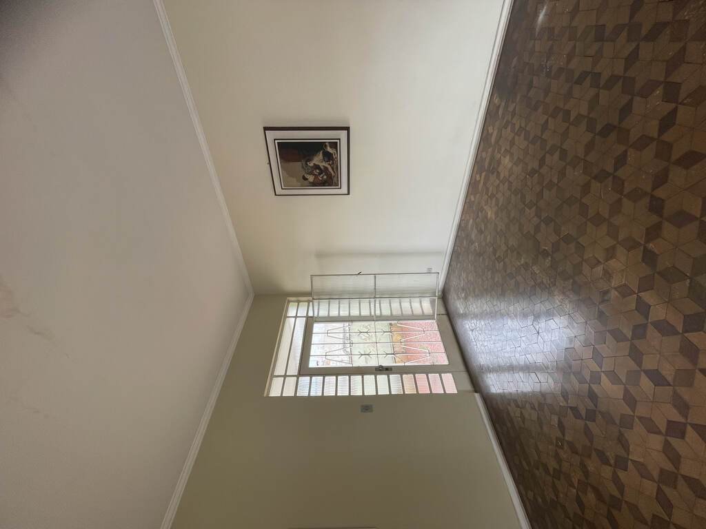 img0