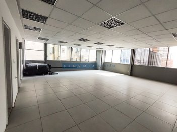 office em Rua Vinte e Quatro de Maio, República - São Paulo - SP