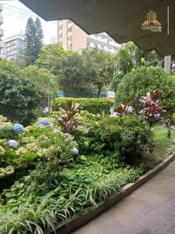 apartment em Rua Vinte e Quatro de Outubro, Moinhos de Vento - Porto Alegre - RS