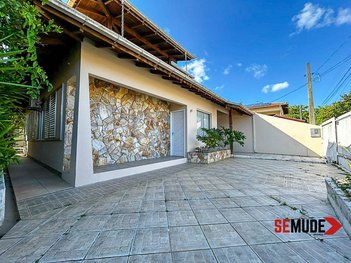 house em Rua Sérgio Cândido, Carianos - Florianópolis - SC