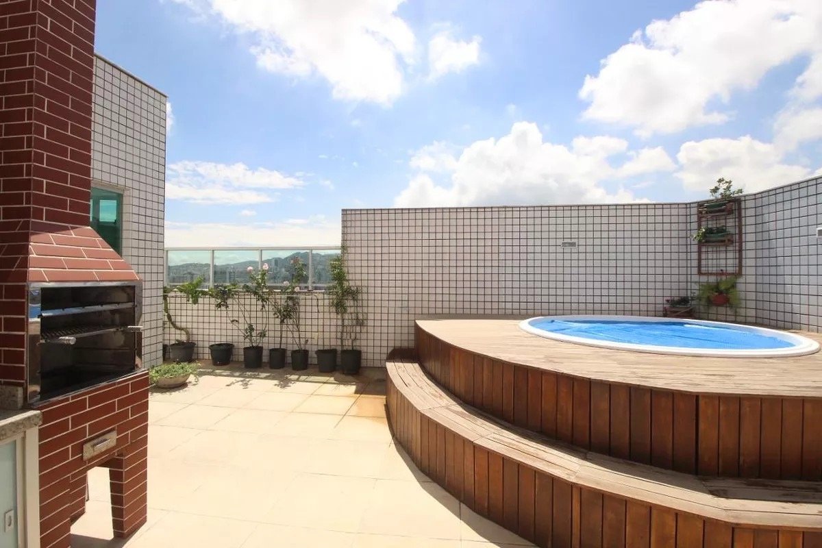 Cobertura com 4 quartos — Santo Antônio, Belo Horizonte