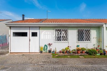 house em Rua Professora Edmée Neal Algouver, Alto Boqueirão - Curitiba - PR