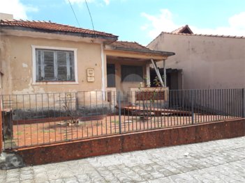 commercial_land_lot em Rua Guarulhos, Vila Camilópolis - Santo André - SP