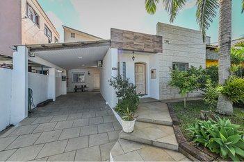 house em Rua das Caravelas, Vila Ipiranga - Porto Alegre - RS