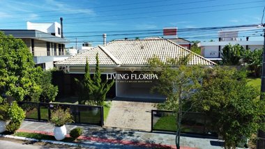 house em Avenida dos Jerivás, Cachoeira do Bom Jesus - Florianópolis - SC